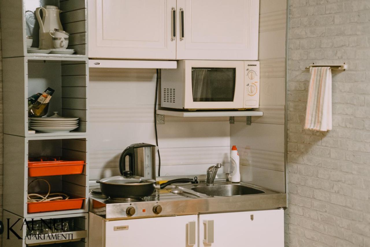 Kalna Apartamenti อักโลนา ภายนอก รูปภาพ