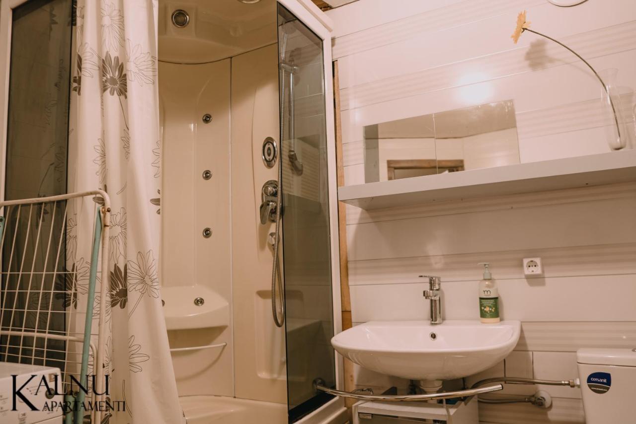 Kalna Apartamenti อักโลนา ภายนอก รูปภาพ